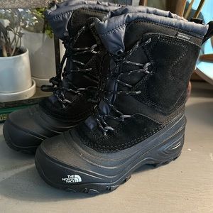 🆕 NORTH FACE kids Waterproof snow boots (unisex) size2